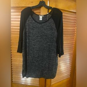 Plus size 3/4 sleeve length tee